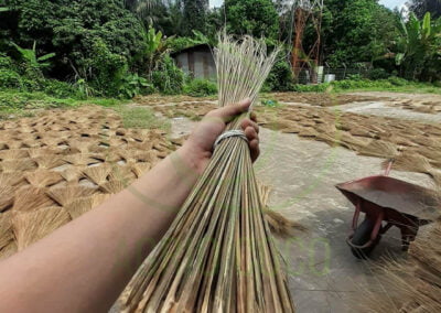 broom stick 3