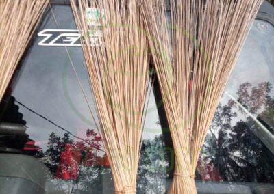 broom stick supplier 2